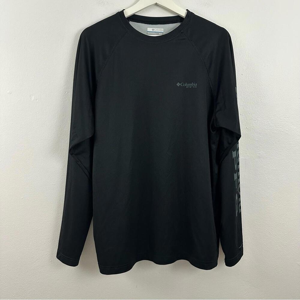 2/$20 Columbia Sportswear Terminal Tackle PFG Fish Flag Men's Size M ...